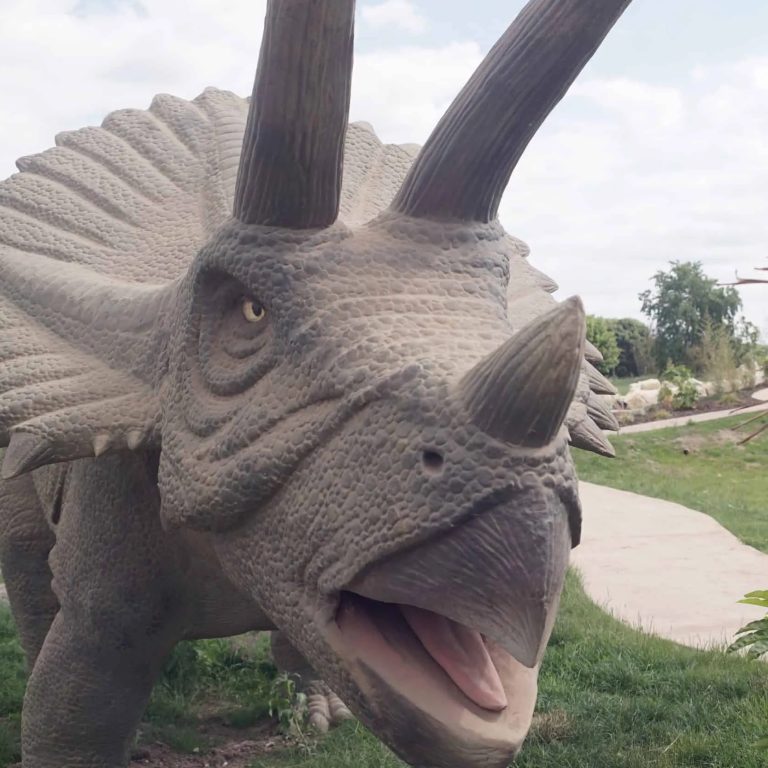 Dinosaur golf park Hounslow london